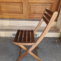 Sedia pieghevole in legno color mogano