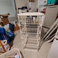 cassettiera a cesto Ikea 