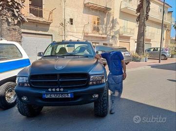 Dodge Dakota magnum 4x4