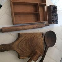 vecchi oggetti in legno