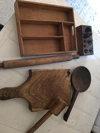 vecchi oggetti in legno