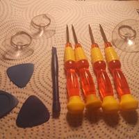 KIT STRUMENTI RIPARAZIONE  SMARTPHONE TABLET ECC