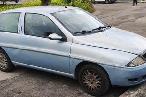 LANCIA Y TIPO ELEFANTINO