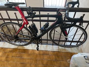 Bici da corsa pinarello f8