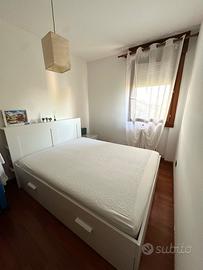 Letto Matrimoniale contenitore IKEA + materasso