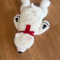 Peluche grande orso polare disteso