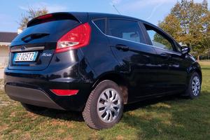 Ford Fiesta Titanium  1.4 GPL