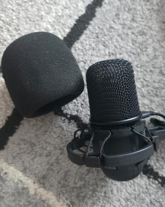 Microfono Hyper X SoloCast con asta