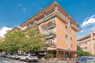 2 LOCALI A ROMA