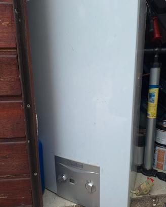 Scaldabagno Vaillant Turbomag