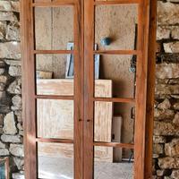 Porta a specchio con apertura a libro