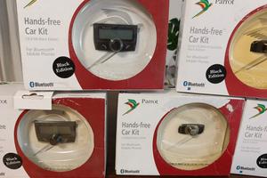 kit vivavoce bluetooth parrot ck3100 black edition