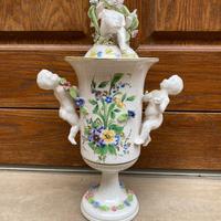 Vaso ceramica porcellana Capodimonte putto puttini
