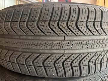 Pirelli  all season 235/55 r18