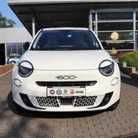 FIAT 600 Hybrid 110CV DCT6 MHEV La Prima NAVI e