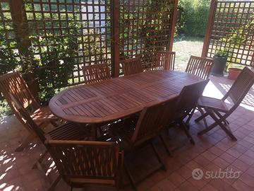 Tavolo da giardino e 10 sedie
