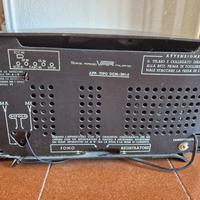 Radio d'epoca da tavolo.