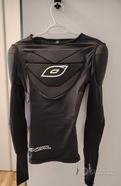 Maglia con protezioni per mountain-bike 