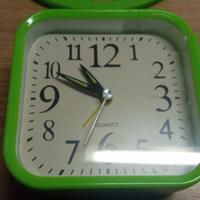 orologio sveglia 