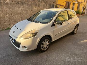 Renault Clio 1.2 benzina 75 cv GARANTITA 12/24 mes