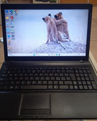 Notebook Asus I5 Win 11 con ssd e batteria nuovi