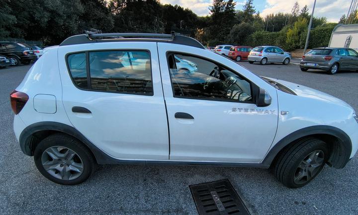 Dacia sandero stepway 900GPL - 72000 KM - Perfetta