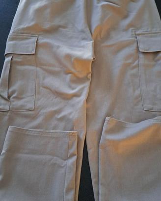 Zara Pantaloni cargo (S) abbondante(M) Beige