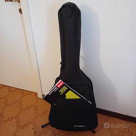 chitarra come nuova marca eko