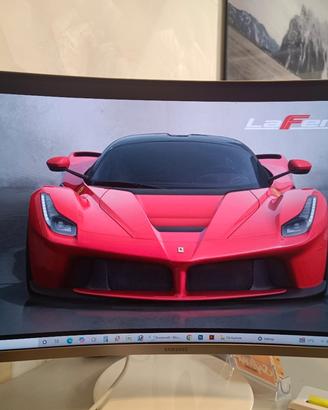 monitor Samsung curvo risoluzione 2560x1440