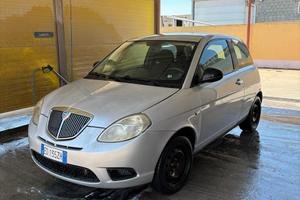 Lancia Ypsilon 1.3 multijet