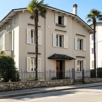 Villa con corte privata e garage, zona Gramsci