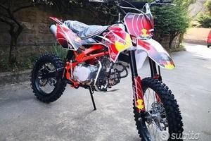NUOVE Pit Bike 125 / 140 17-14 REDBULL KTM 2026