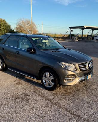 Mercedes GLE250d- 11/2016-4Matic