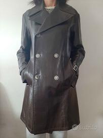 Elegante cappotto lungo in vera pelle marrone