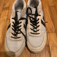 Converse breakfast medium basket