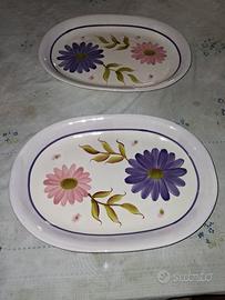 Due piatti ovali in ceramica nuove