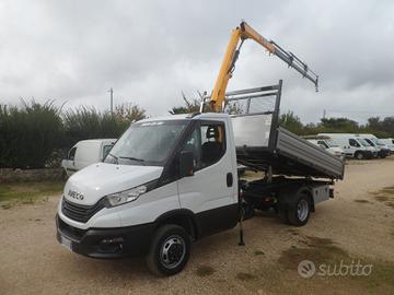 Iveco Daily 35c14 ribaltabile con gru
