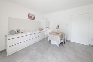 3 LOCALI A CAGLIARI