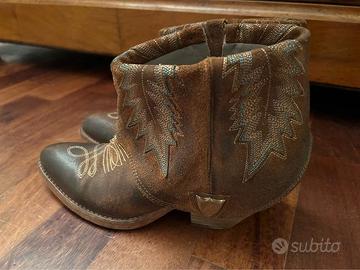 Stivaletti texani HTC