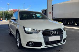 Audi A1 1.6 TDI 90 CV – 2012 –