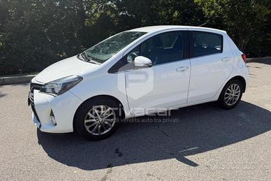 TOYOTA Yaris 1.0 5 porte Active