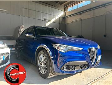 Alfa Romeo Stelvio 2.2 Turbodiesel 160 CV AT8 RWD 