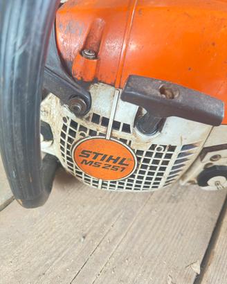 Stihl ms 251