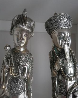 Statuine che rappresentano dignitari cinesi