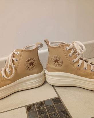 Converse Chuck Taylor All Star Move Hi