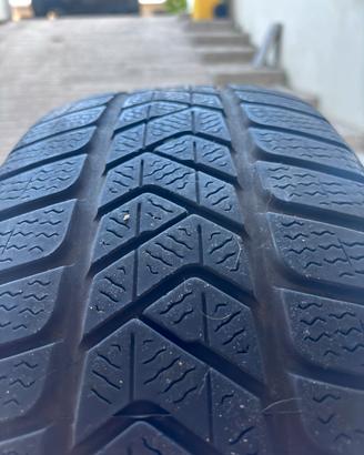 225 45 r18 95H Pirelli