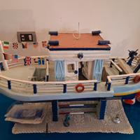 Barca in legno artigianale