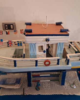 Barca in legno artigianale