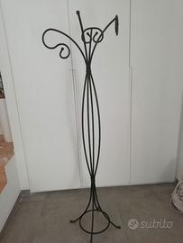 ATTACCAPANNI IN FERRO BATTUTO