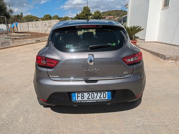 RENAULT Clio 4ª serie - 2016